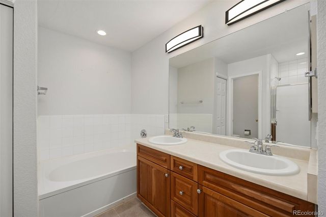 6468 Silver Mesa Drive E, Littleton, CO 80130