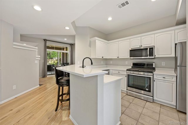 6468 Silver Mesa Drive E, Littleton, CO 80130