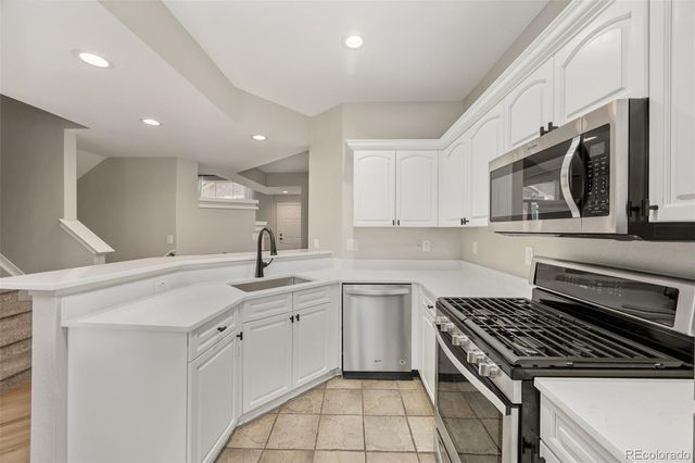 6468 Silver Mesa Drive E, Littleton, CO 80130