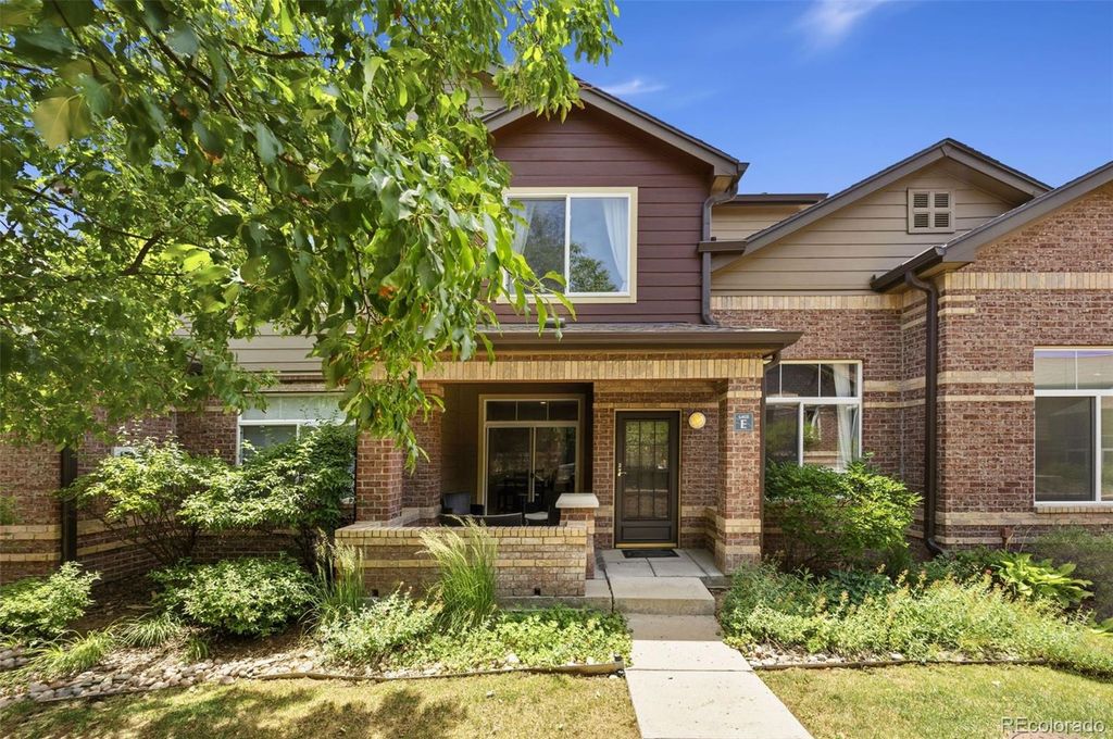 6468 Silver Mesa Drive E, Littleton, CO 80130