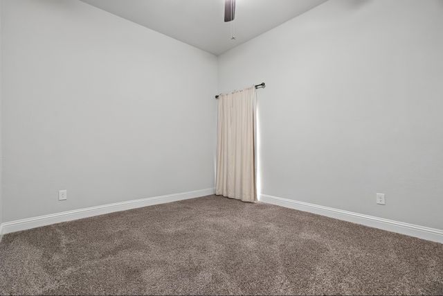 405 Venadito Drive, Godley, TX 76044