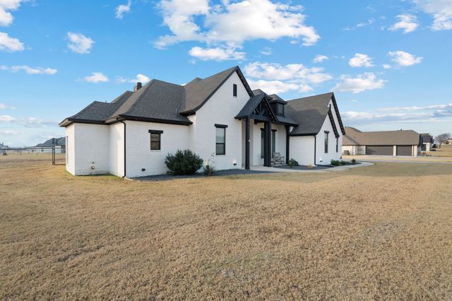 405 Venadito Drive, Godley, TX 76044