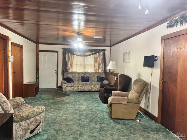 7880 Gregg Rd, Pensacola, FL 32514