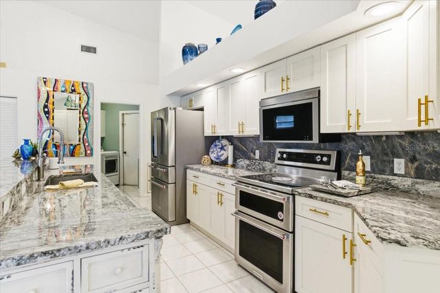 7018 PLEASANT HILL ROAD, Bradenton, FL 34203