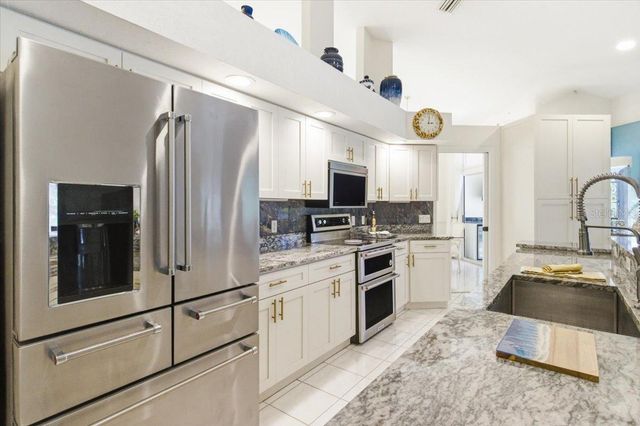 7018 PLEASANT HILL ROAD, Bradenton, FL 34203