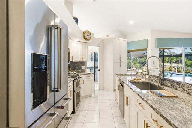 7018 PLEASANT HILL ROAD, Bradenton, FL 34203