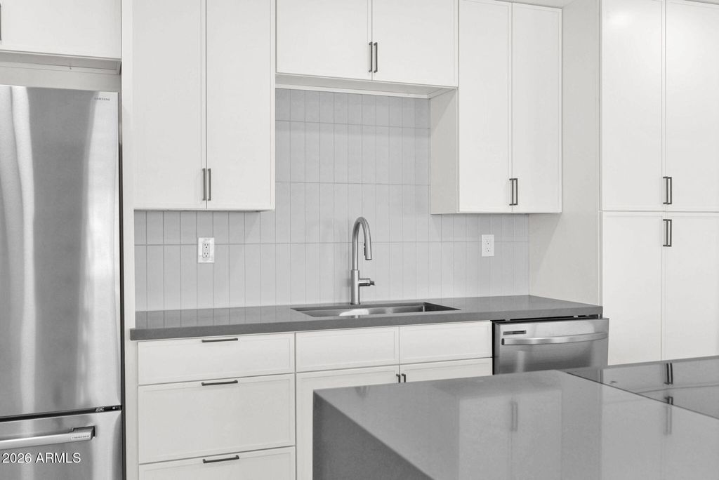 2224 E SANDRA Terrace, Phoenix, AZ 85022 — photo 4