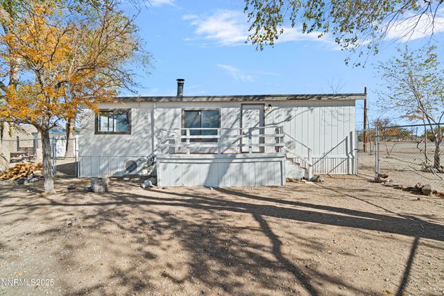 4915 Cheyenne Trail, Stagecoach, NV 89429