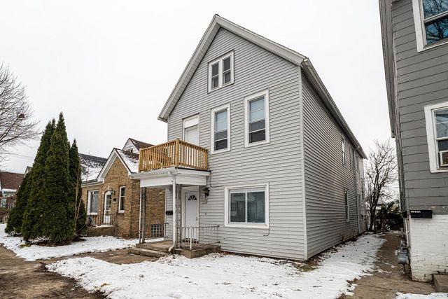 2239 S 11th STREET, Milwaukee, WI 53215