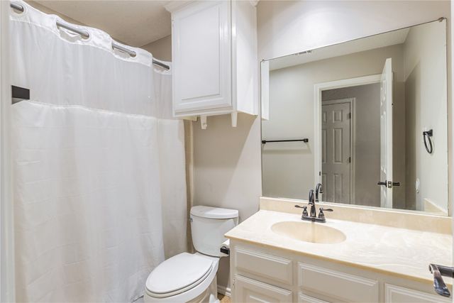 2123 Ridgecliff Drive, Keller, TX 76248