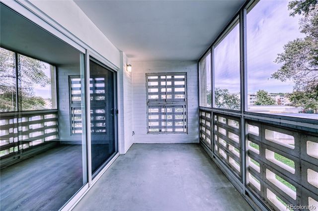 610 S Alton Way 2B, Denver, CO 80247