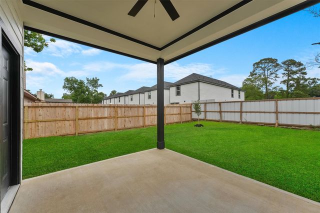 8233 Sterlingshire Street, Houston, TX 77078