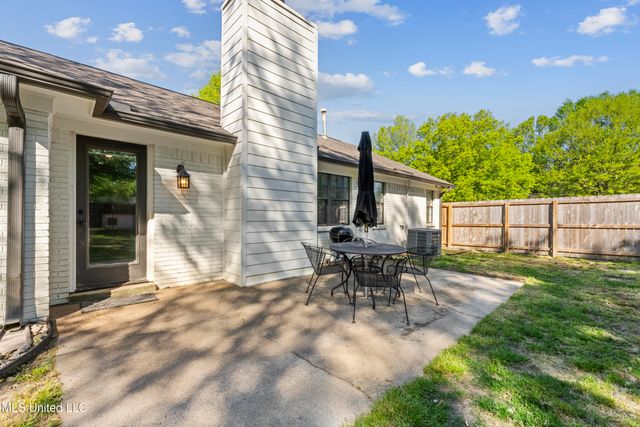 7572 Lone Oak Cove, Southaven, MS 38671