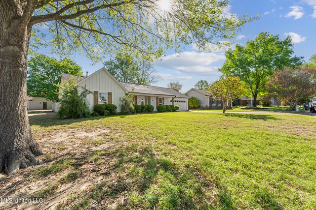 7572 Lone Oak Cove, Southaven, MS 38671
