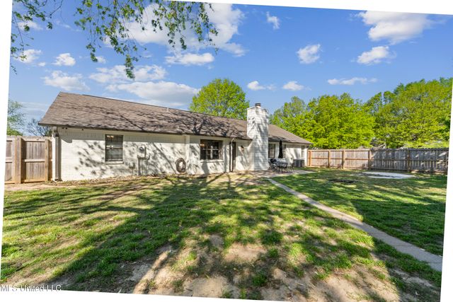 7572 Lone Oak Cove, Southaven, MS 38671