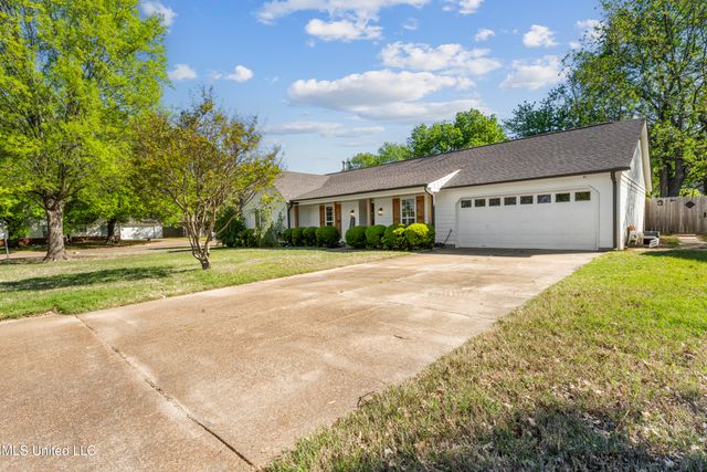 7572 Lone Oak Cove, Southaven, MS 38671
