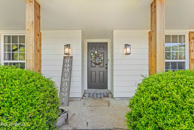 7572 Lone Oak Cove, Southaven, MS 38671