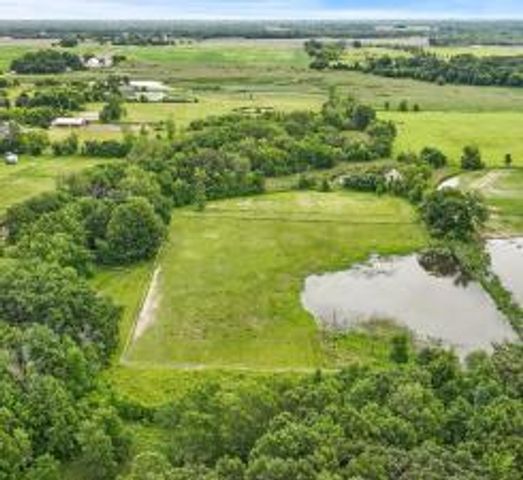 5095 Harff Road, Loretto, MN 55357