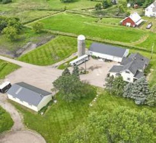 5095 Harff Road, Loretto, MN 55357
