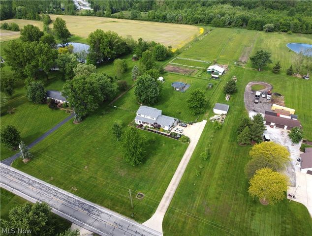 11690 Island Road, Grafton, OH 44044