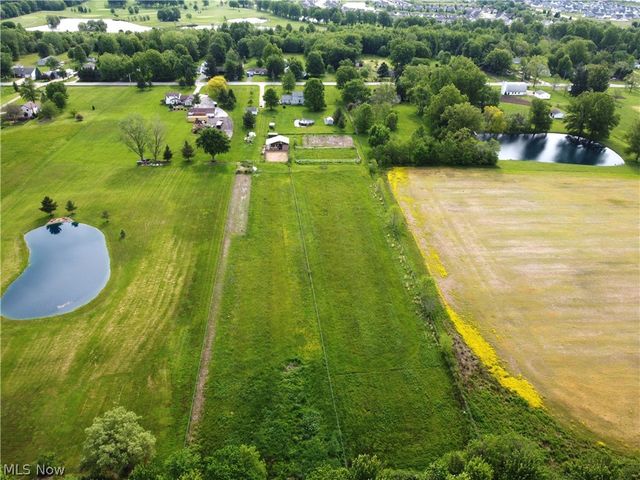 11690 Island Road, Grafton, OH 44044