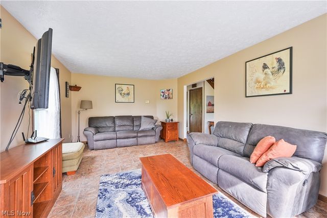 11690 Island Road, Grafton, OH 44044