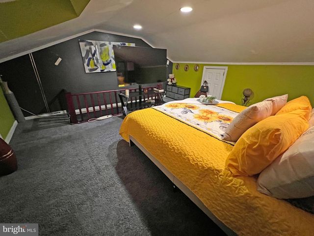 4129 GARRETT RD, Drexel Hill, PA 19026