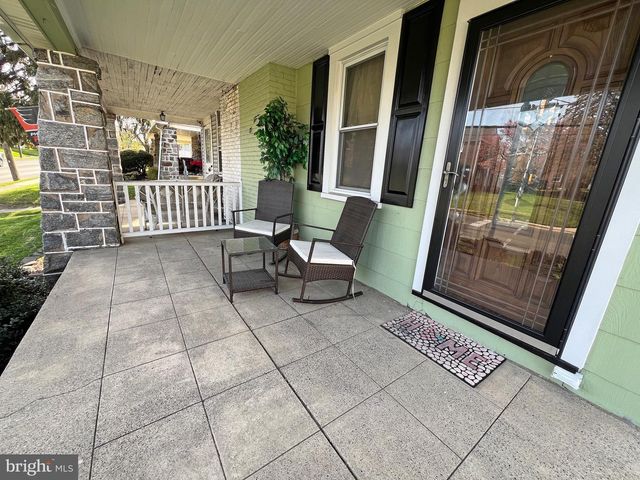 4129 GARRETT RD, Drexel Hill, PA 19026