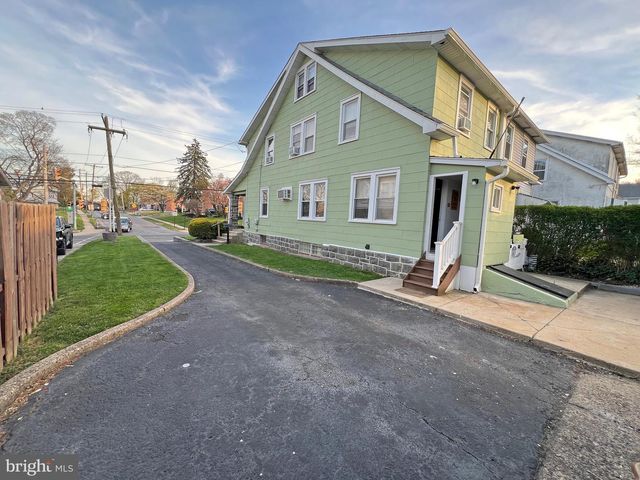 4129 GARRETT RD, Drexel Hill, PA 19026