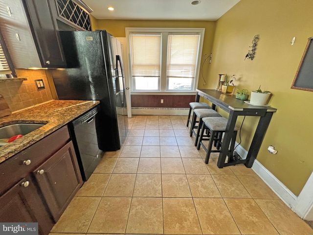 4129 GARRETT RD, Drexel Hill, PA 19026