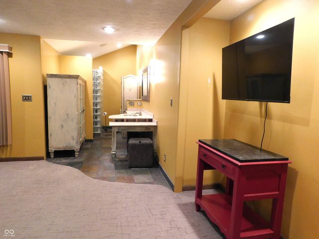 681 S County Road 150 W, Greensburg, IN 47240