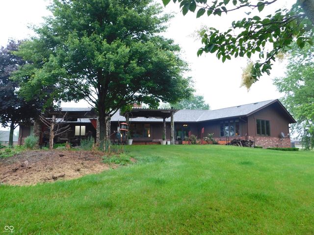 681 S County Road 150 W, Greensburg, IN 47240