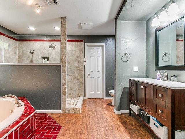 18200 Mayridge Drive, Newalla, OK 74857