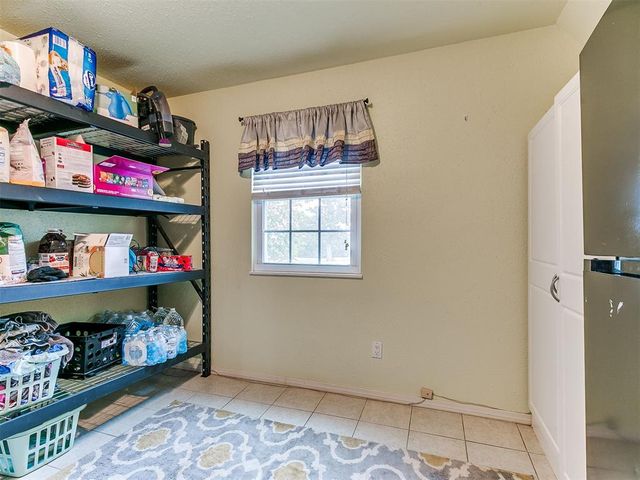 18200 Mayridge Drive, Newalla, OK 74857