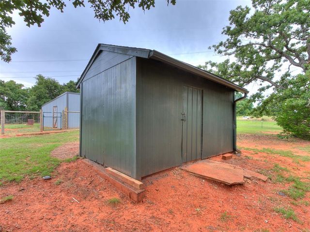 18200 Mayridge Drive, Newalla, OK 74857
