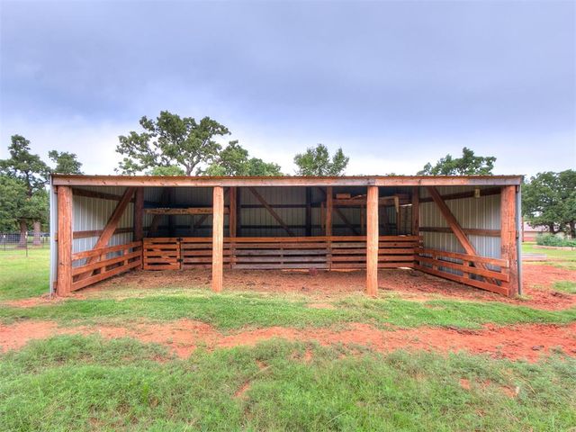 18200 Mayridge Drive, Newalla, OK 74857