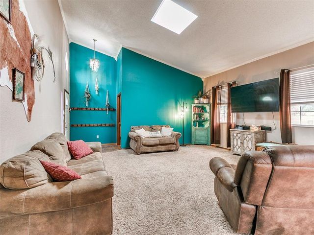 18200 Mayridge Drive, Newalla, OK 74857
