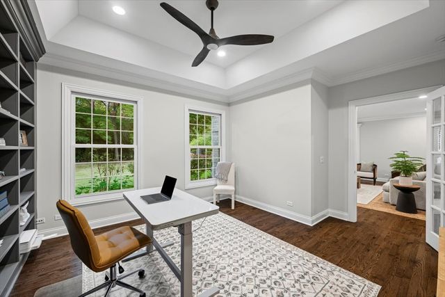 625 Leland Court, Lake Forest, IL 60045