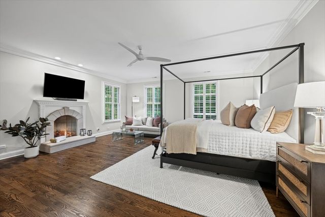 625 Leland Court, Lake Forest, IL 60045