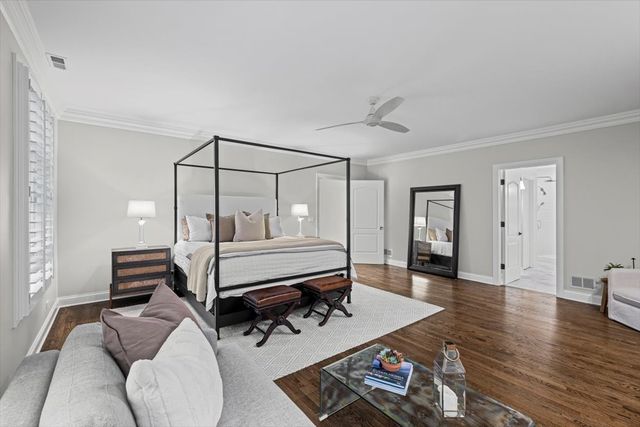 625 Leland Court, Lake Forest, IL 60045