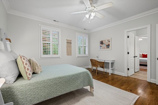 625 Leland Court, Lake Forest, IL 60045