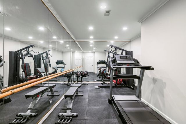 625 Leland Court, Lake Forest, IL 60045