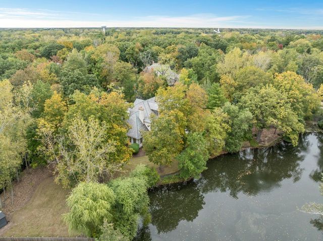 625 Leland Court, Lake Forest, IL 60045