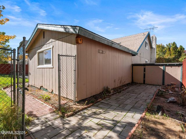 2541 Brentwood Drive, Carson City, NV 89701