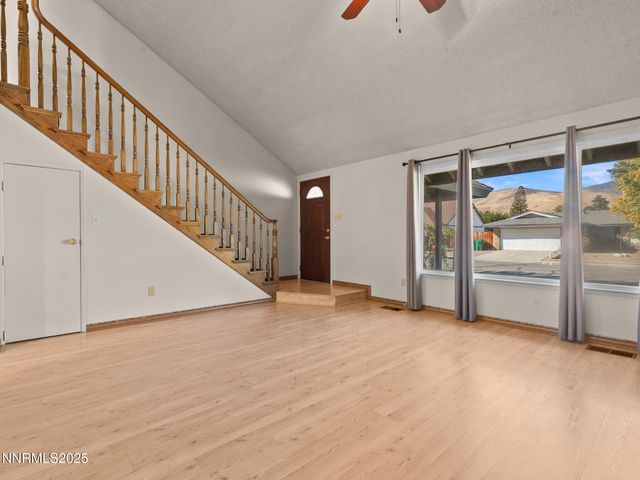 2541 Brentwood Drive, Carson City, NV 89701