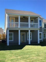 1660 N Izard Lane, Fayetteville, AR 72704