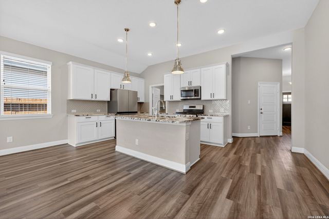 12142 Casparis, San Antonio, TX 78254