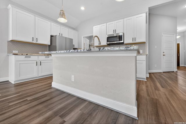 12142 Casparis, San Antonio, TX 78254