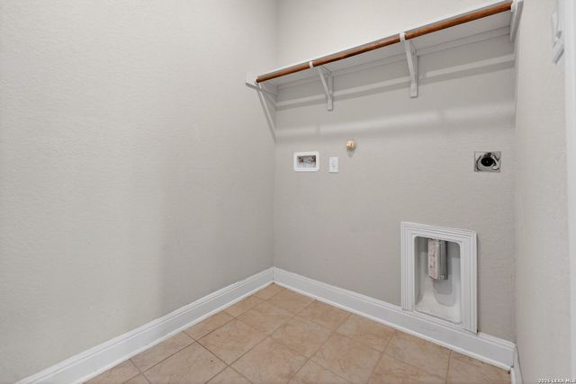 12142 Casparis, San Antonio, TX 78254