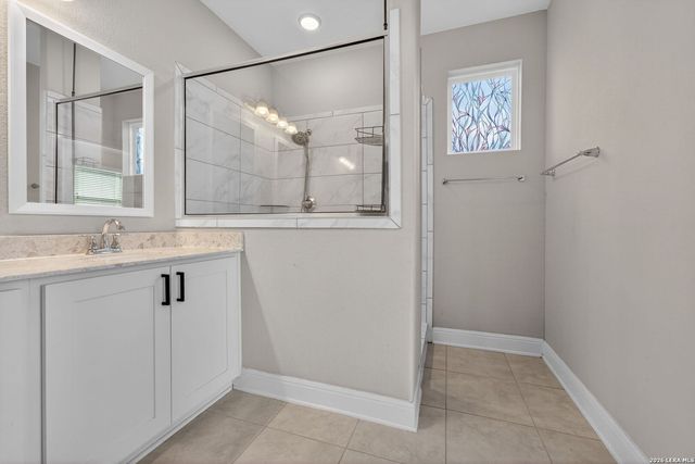 12142 Casparis, San Antonio, TX 78254